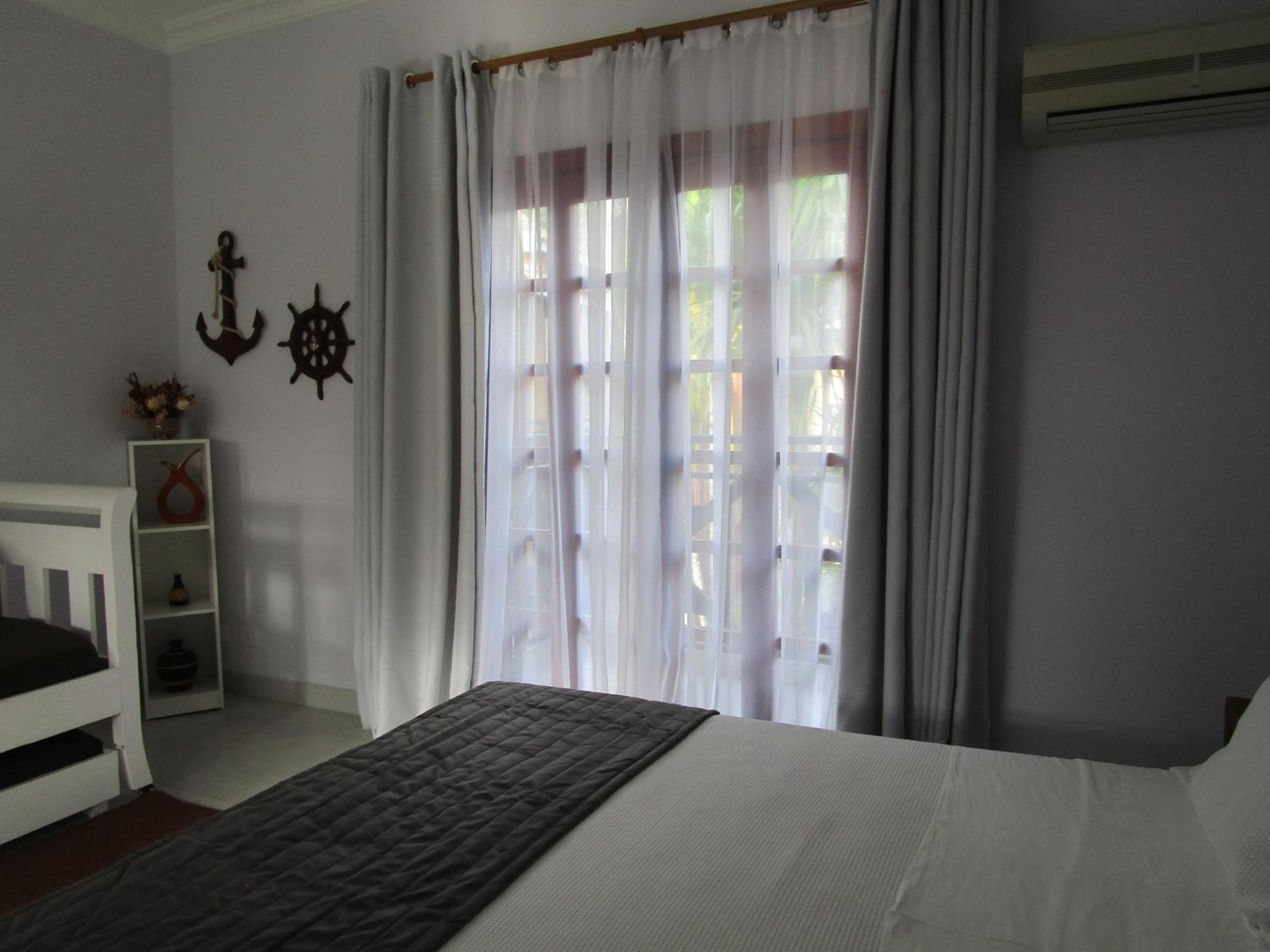 איליה-בלה Ilha Flat Hotel Suite Swaenen II מראה חיצוני תמונה